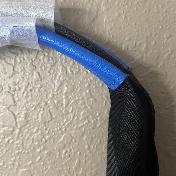 Karl Lagerfeld  Paris Amour Tote Bag - Picture 6 of 6